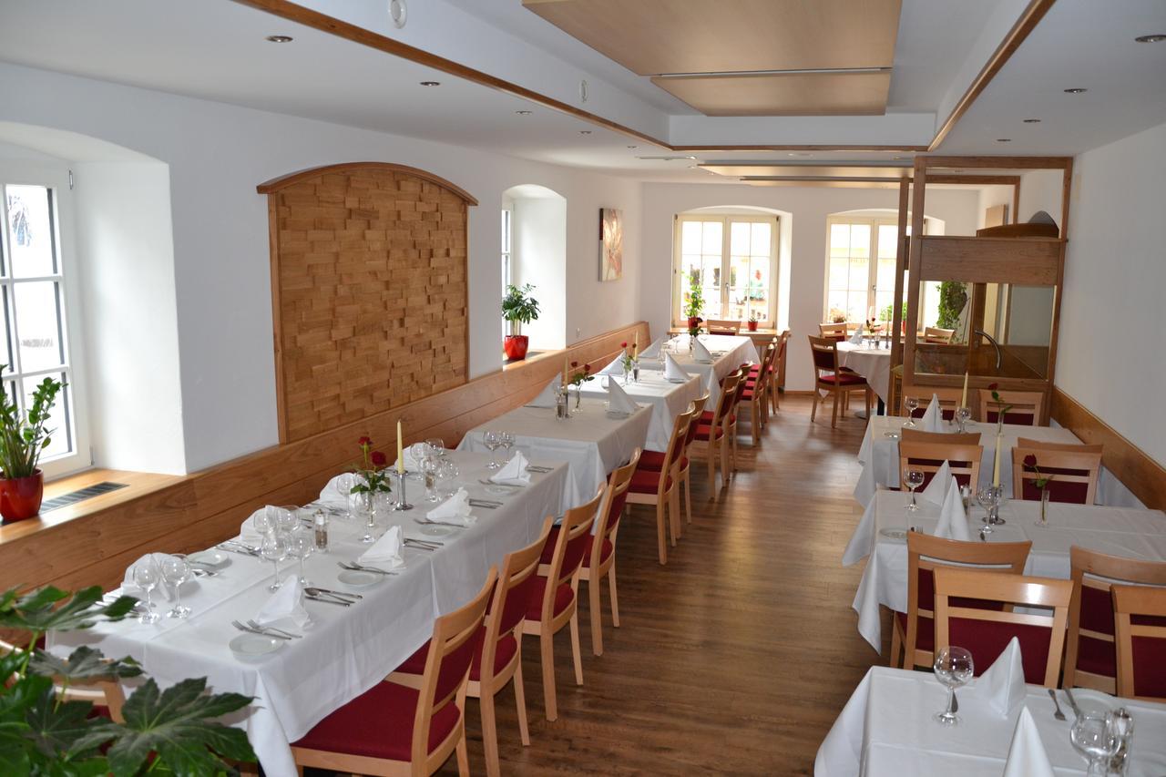 Hotel Restaurant Baeren Isny im Allgäu Exterior photo